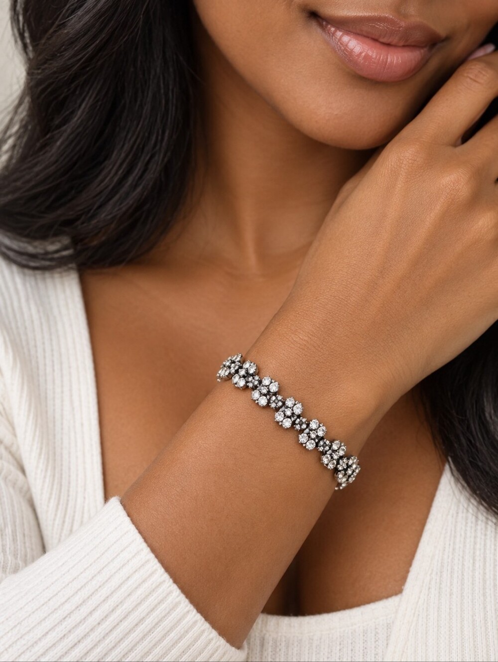 Liz Palacios S.F. Crystal Rhinestone Floral Bracelet Silver Tone
